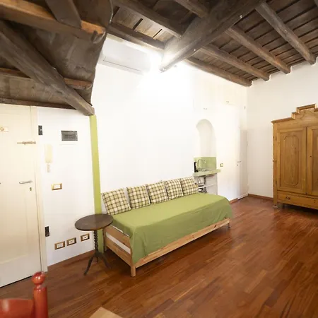 דירה Trastevere Romantic Nest רומא