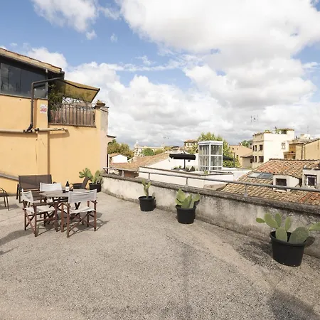 Trastevere Romantic Nest * Rome